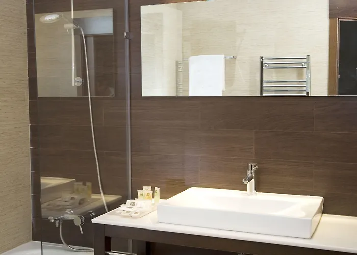 Compostela 4* Сантьяго-де-Компостела