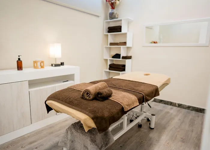 Compostela Hotell 4*